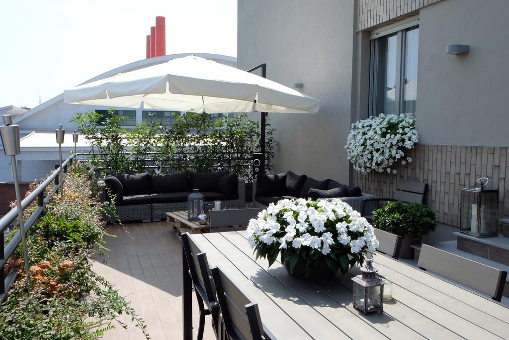 Zuretti 61 Bed & Breakfast Milan Exterior photo